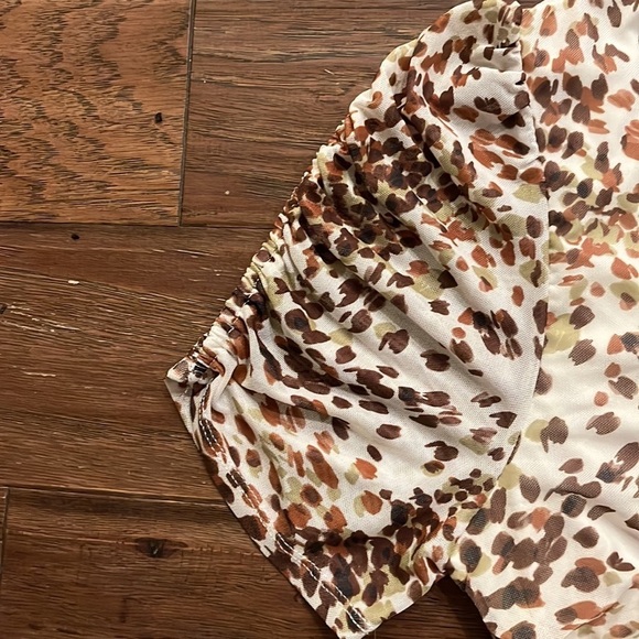 Cable & Gauge Women’s Short Sleeve Shirt Size L - Picture 4 of 5